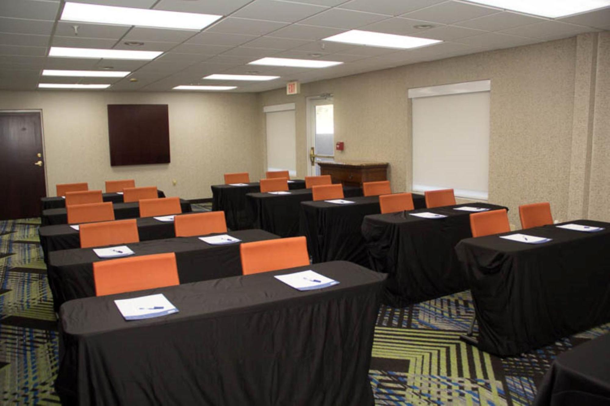 Holiday Inn Express & Suites Kings Mountain - Shelby Area By Ihg Exterior photo