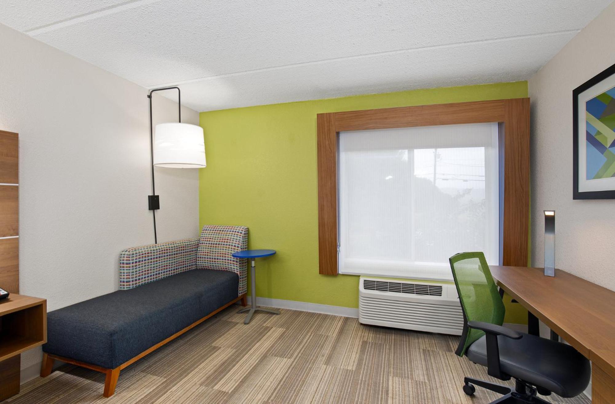 Holiday Inn Express & Suites Kings Mountain - Shelby Area By Ihg Exterior photo