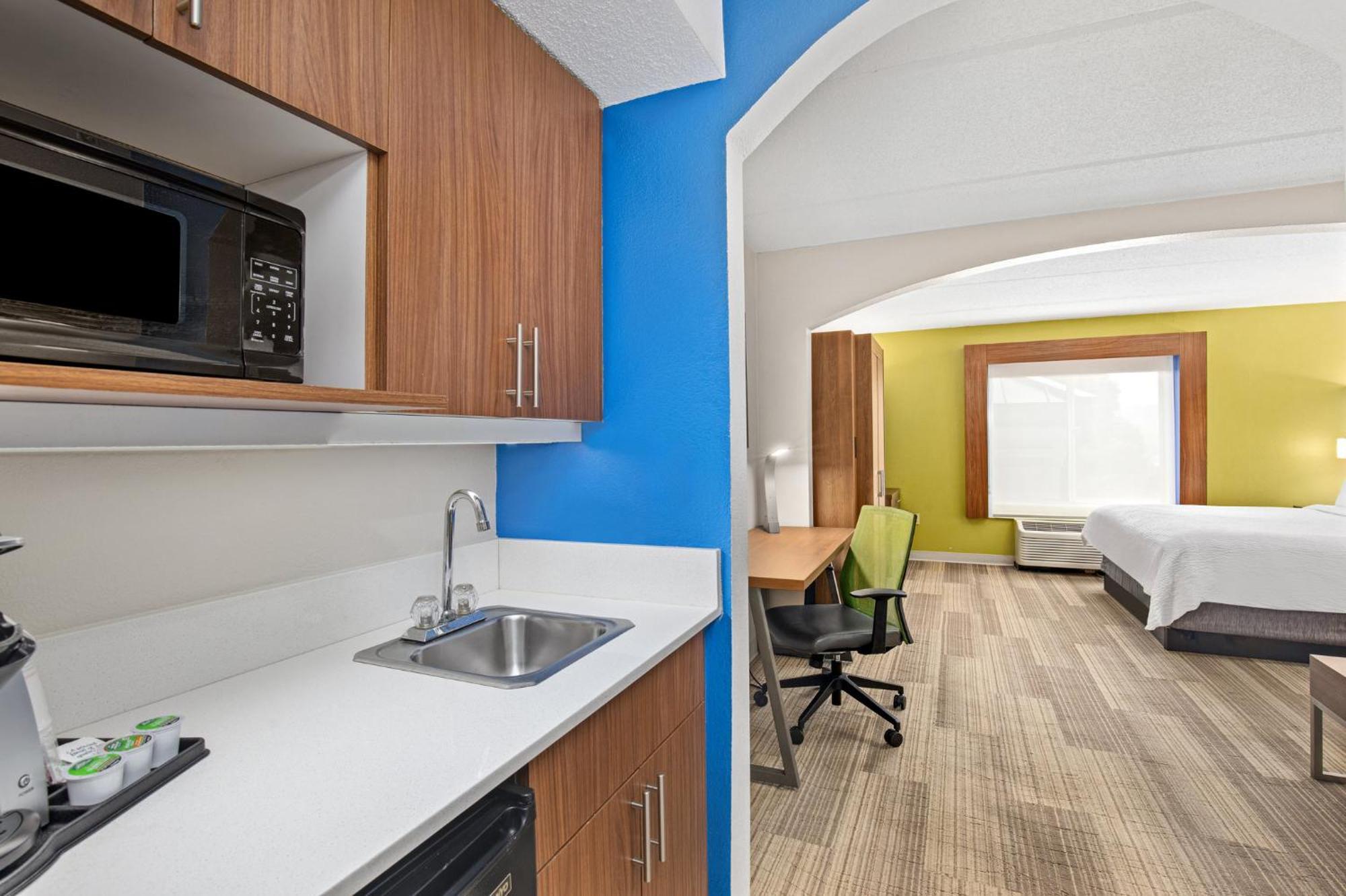 Holiday Inn Express & Suites Kings Mountain - Shelby Area By Ihg Exterior photo