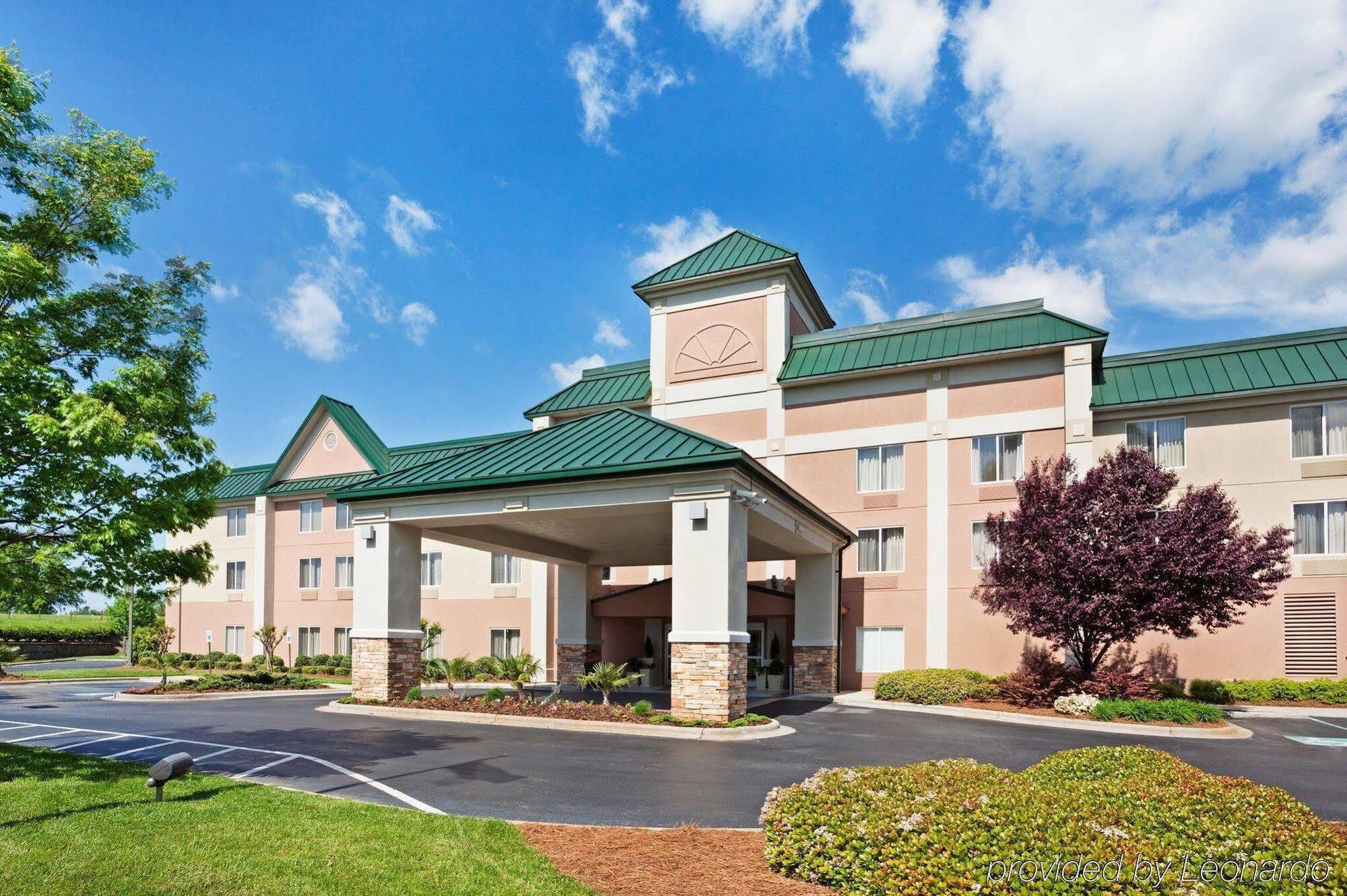 Holiday Inn Express & Suites Kings Mountain - Shelby Area By Ihg Exterior photo